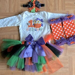 Baby’s first Halloween. EUC